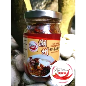 CHEF MAN'S SPICY CRISPY SLIVER FISH CHILI 万家福银鱼香脆辣椒 (200 g)